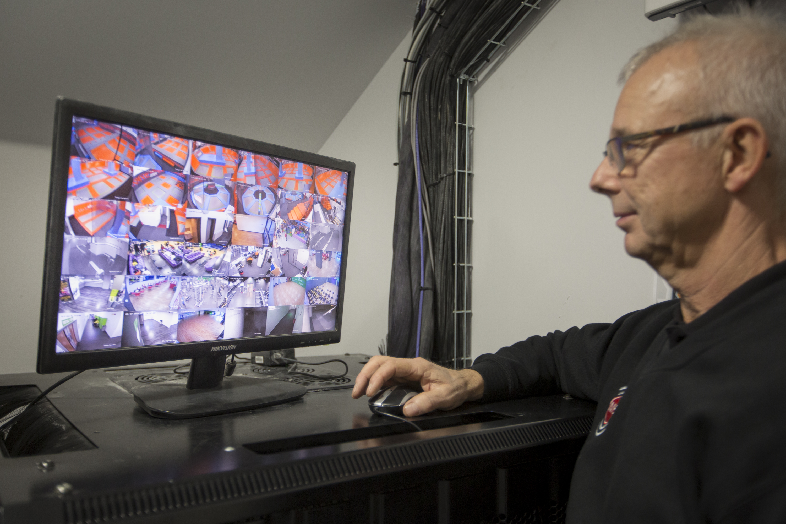 PTP_5389_mfs_bath_sports_trampoline